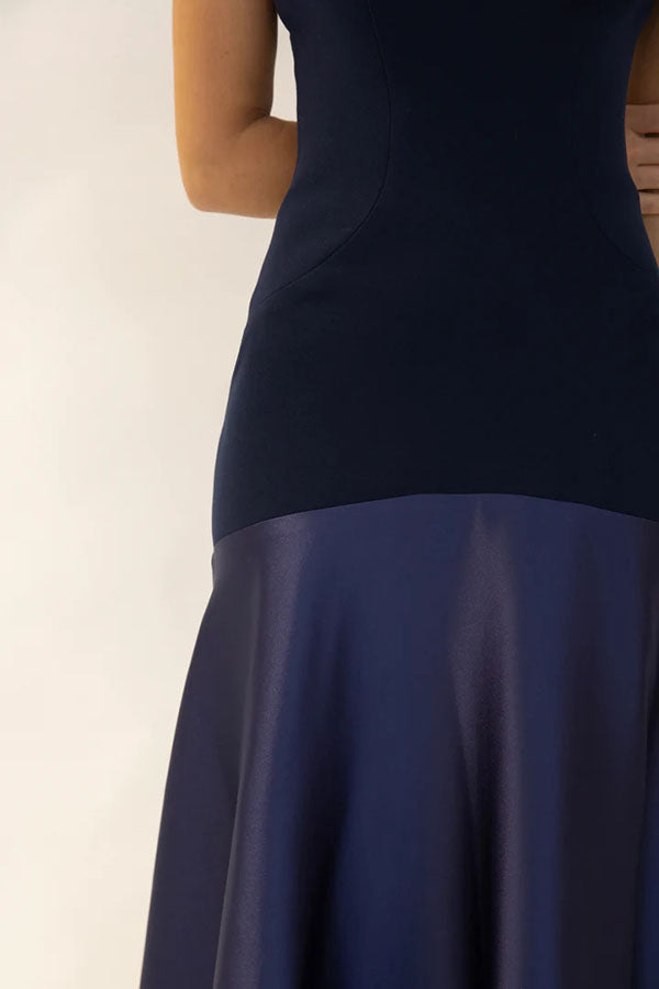 Luxe Satin Glow Strapless Maxi Gown