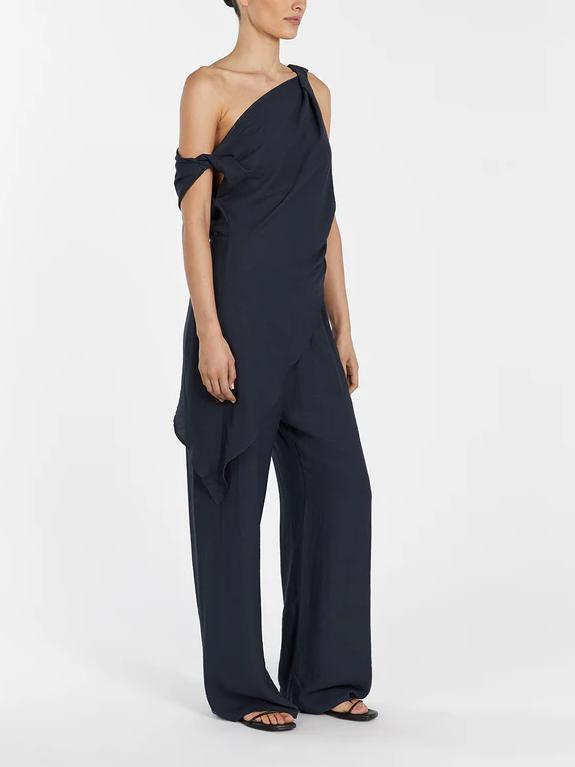 Nova Twist Linen Set
