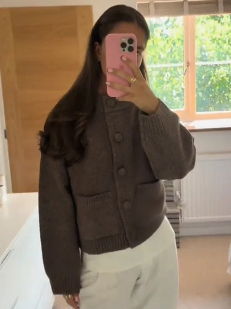 Thalisse | Cozy Button-Up Knit Cardigan