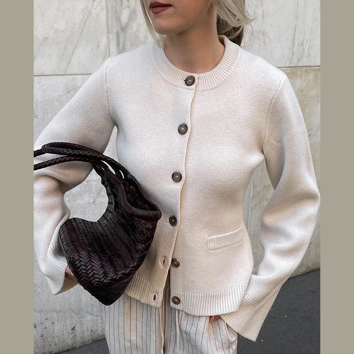 Thalisse | Cozy Button-Up Knit Cardigan