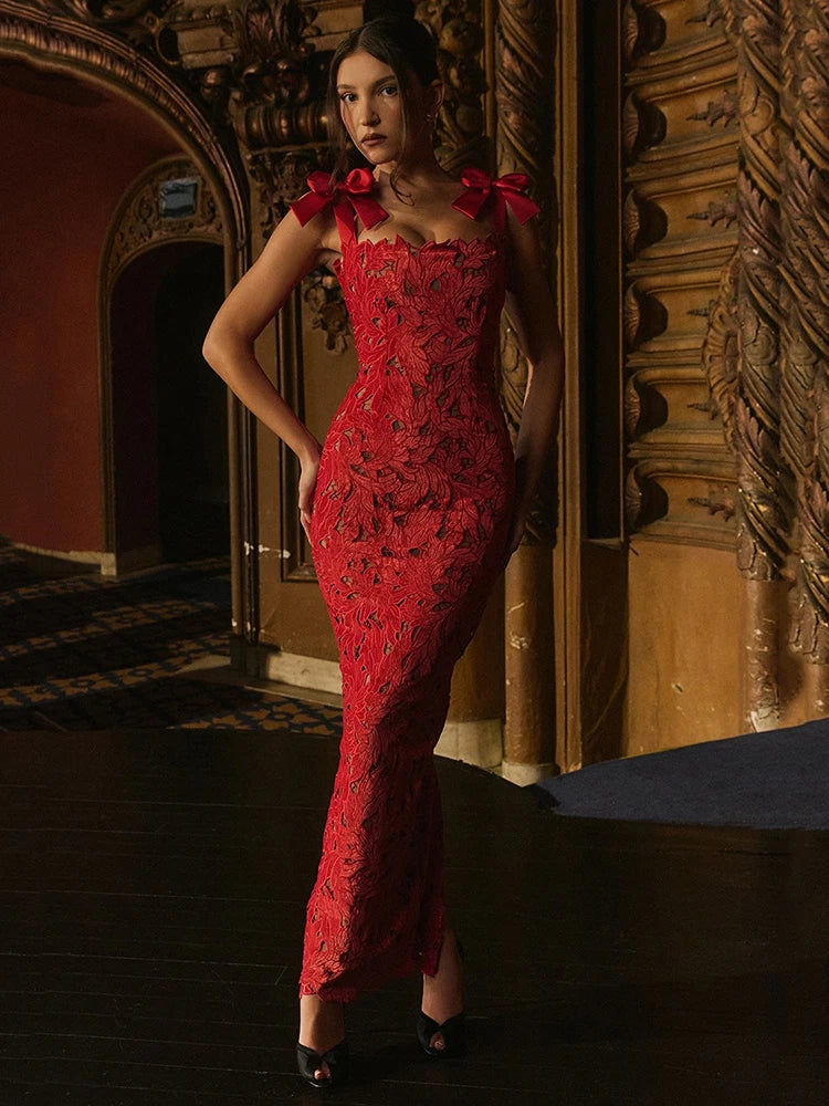 Ismara | Bow Lace Elegance Maxi Dress