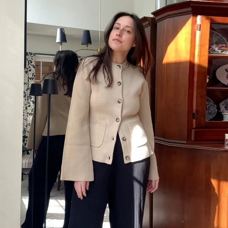 Thalisse | Cozy Button-Up Knit Cardigan