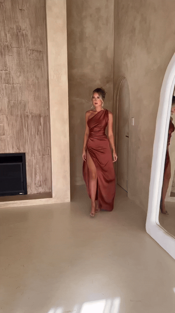 Solana Satin Elegance Maxi Dress